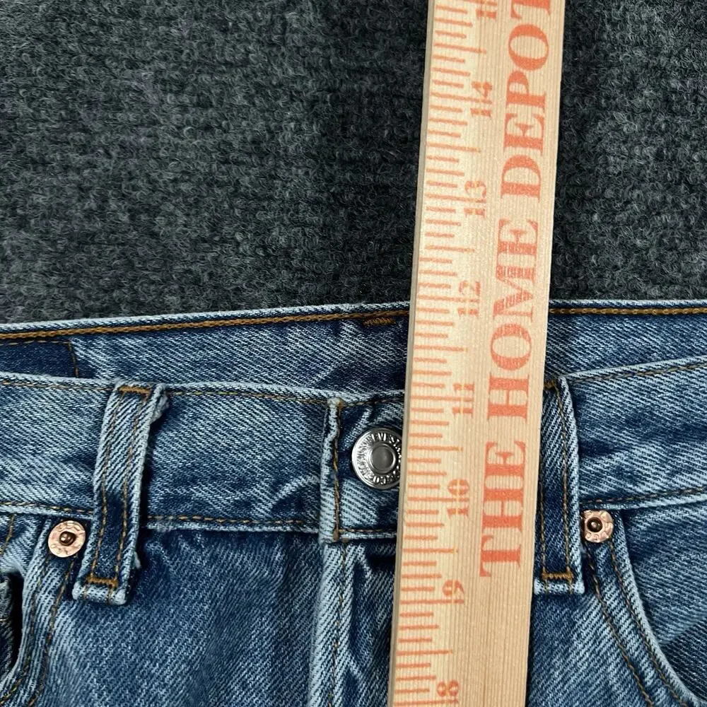VTG Levis 501 Jeans Men 32x33 (30x32) Denim Button Fly USA 90s 553 0193